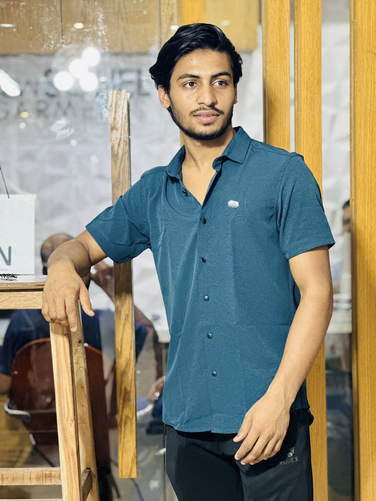 China Stitching Hap Sleeve Shirt